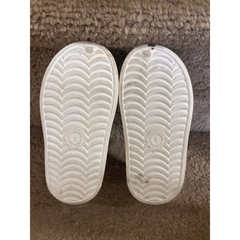 Girls Old Navy Multicolored Water Shoes Kids Size 6 Floral White